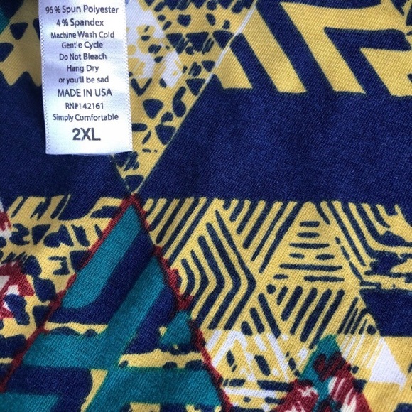 ♦️2/$30 TrIbal Azure LuLaRoe A-line Skirt / Top - Picture 2 of 6